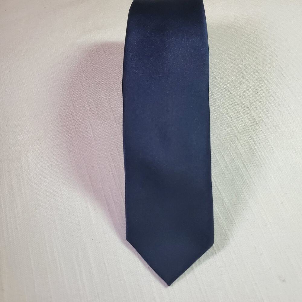 Perry Ellis Portfolio Mens Polyester Necktie Blue Suit Dress Tie All Occasion